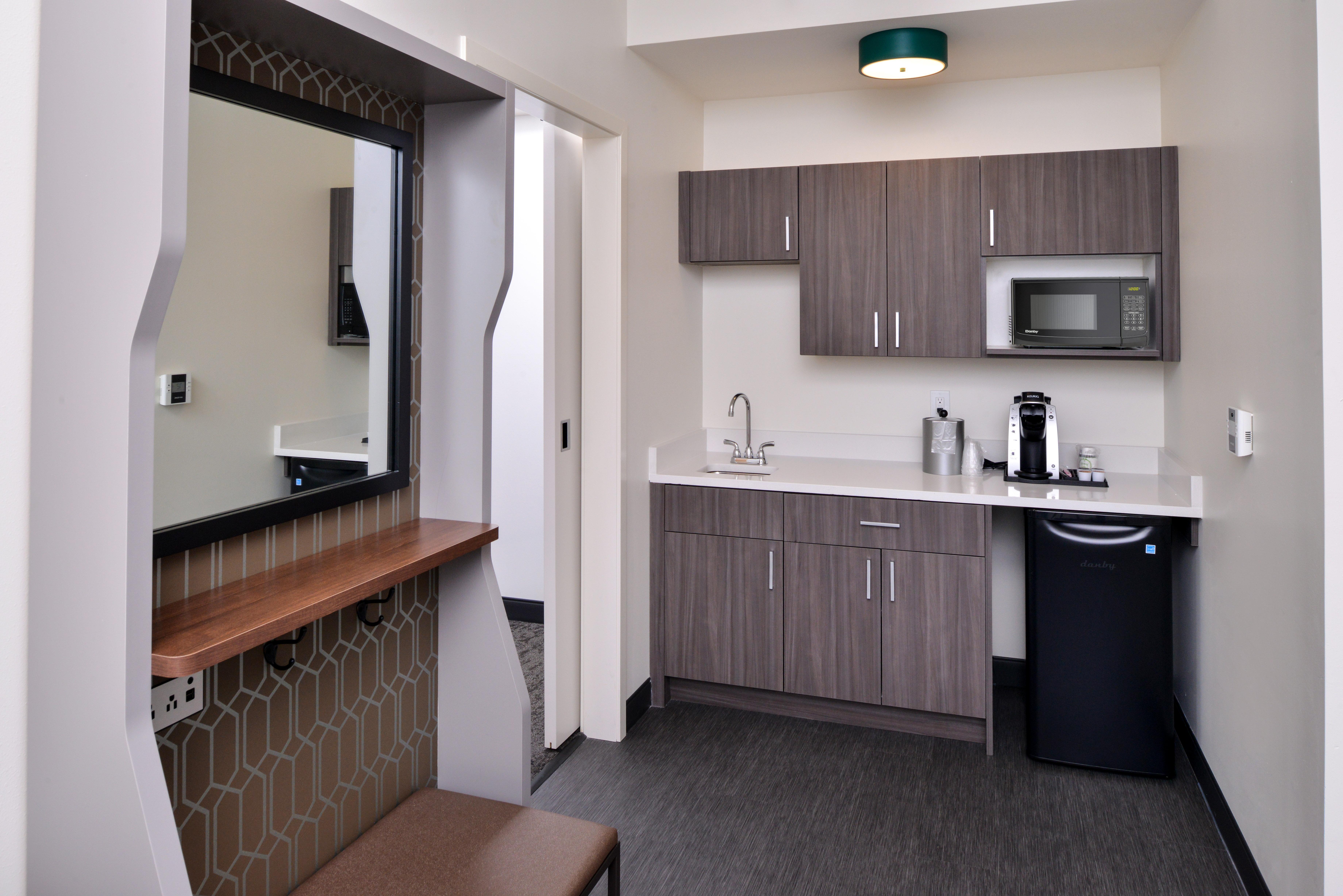 Holiday Inn & Suites - Farmington Hills - Detroit Nw By Ihg Exterior foto