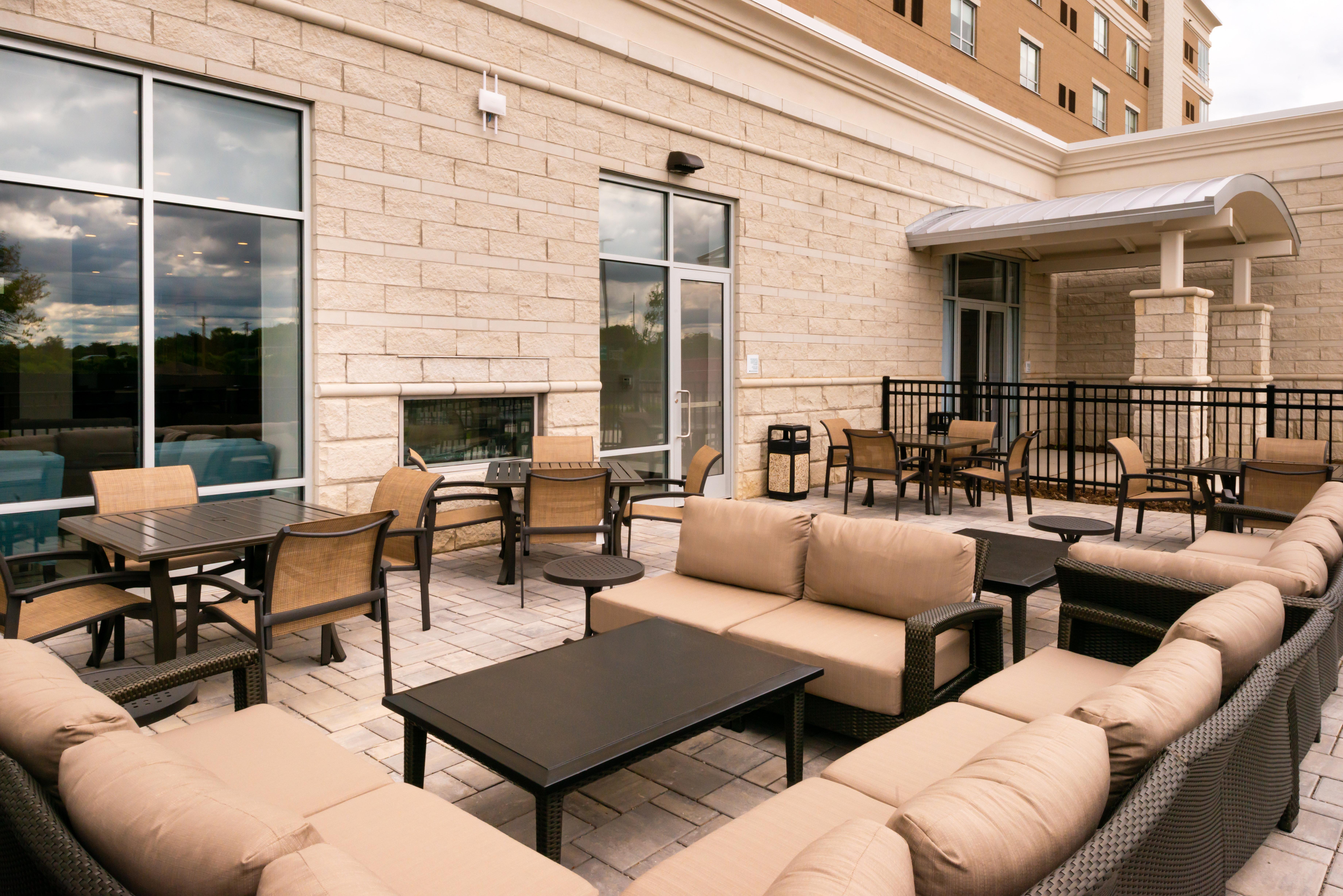 Holiday Inn & Suites - Farmington Hills - Detroit Nw By Ihg Exterior foto